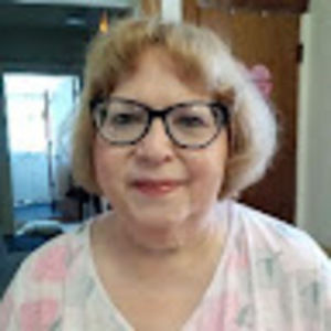 Meet your Posher, Nora